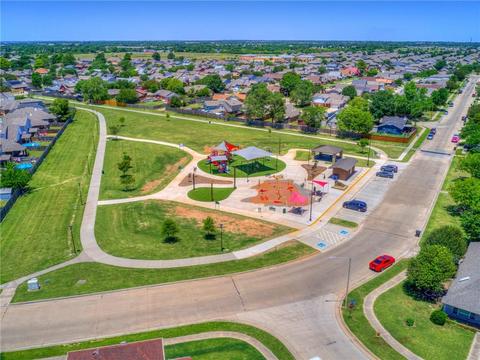 1508 Westmore Dr, Moore, OK 73170 photo 35