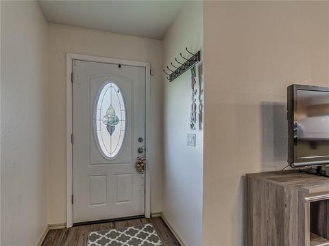 1508 Westmore Dr, Moore, OK 73170 photo 4