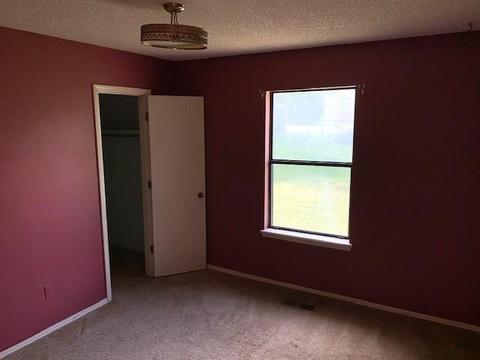 428 E 136th Pl, Glenpool, OK 74033 photo 12