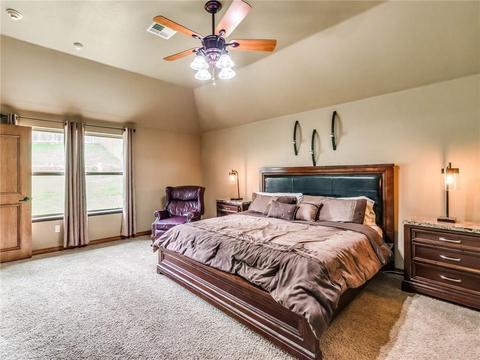 904 Bryan Dr, Moore, OK 73160 photo 15