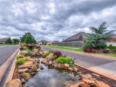 904 Bryan Dr, Moore, OK 73160 photo 33