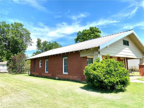 210 S 2nd St, Alex, OK 73002 photo 16