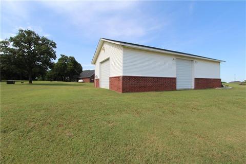 700 Hackney Ln, Blanchard, OK 73010 photo 4