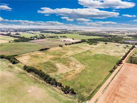 17692 S Rt 66 Rd, Erick, OK 73645 photo 34