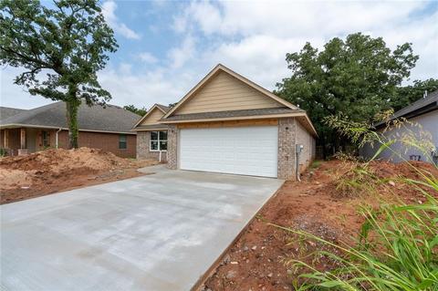 2525 Fallview Dr, Edmond, OK 73034 photo 3
