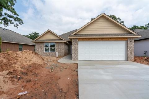 2525 Fallview Dr, Edmond, OK 73034 photo 2
