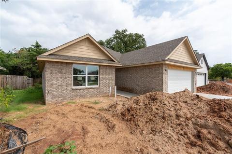 2525 Fallview Dr, Edmond, OK 73034 photo 1