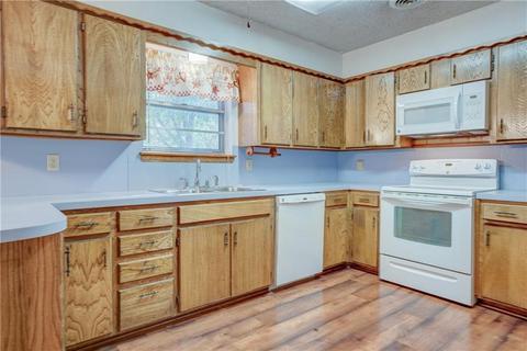 319 N William Dr, Altus, OK 73521 photo 9