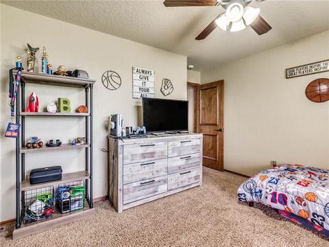 2363 E Rock Creek Rd, Tuttle, OK 73089 photo 23