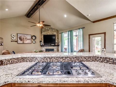 2363 E Rock Creek Rd, Tuttle, OK 73089 photo 9