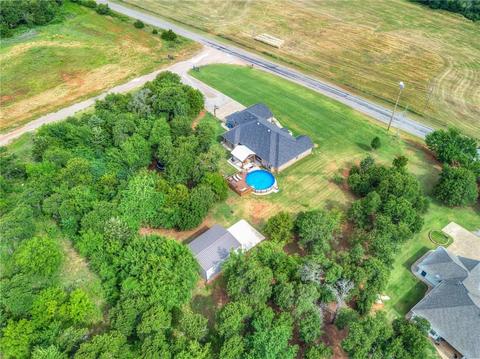 2363 E Rock Creek Rd, Tuttle, OK 73089 photo 35