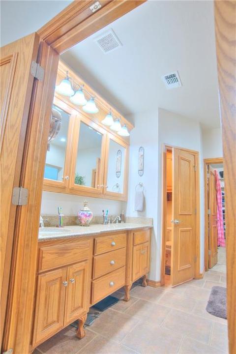617 Summit Crest Ln, Norman, OK 73071 photo 18