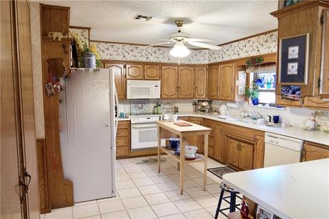 102 N Reimer, Corn, OK 73024 photo 8