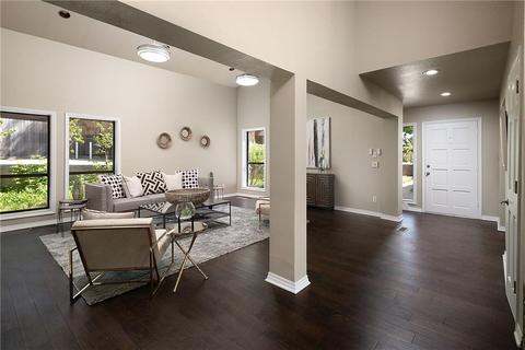 13 Rustic Hills St, Norman, OK 73072 photo 3