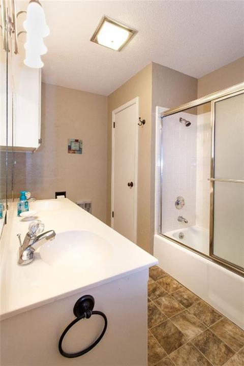 209 Regency Dr, Clinton, OK 73601 photo 13