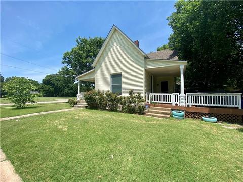 203 E Daws St, Norman, OK 73069 photo 1