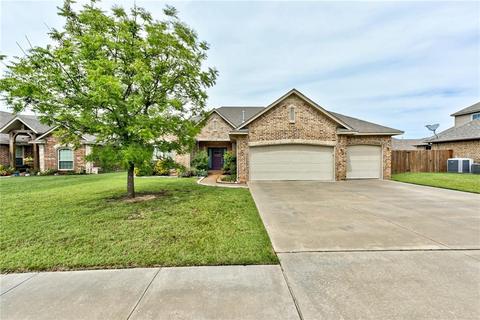 2913 Elmo Way, Moore, OK 73160 photo 2