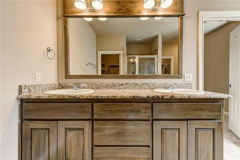 2913 Elmo Way, Moore, OK 73160 photo 23