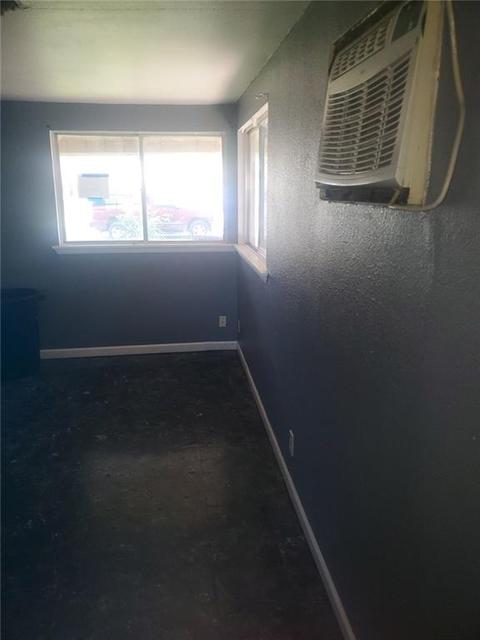 807 E Hanna Ave, Davis, OK 73030 photo 5