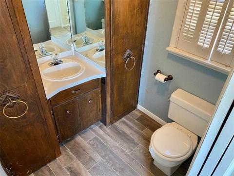 704 E Commerce Cor, Altus, OK 73521 photo 15