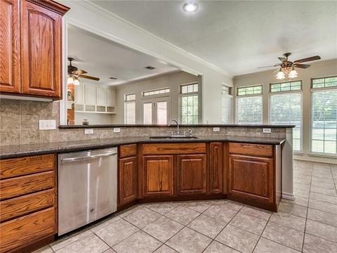 3000 E University Ave, Guthrie, OK 73044 photo 17
