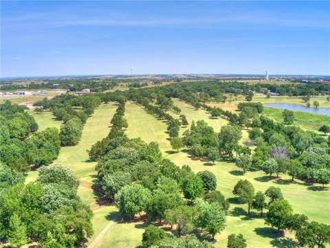 3000 E University Ave, Guthrie, OK 73044 photo 4
