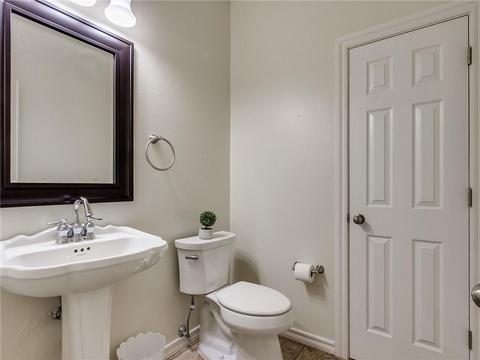 3000 E University Ave, Guthrie, OK 73044 photo 15