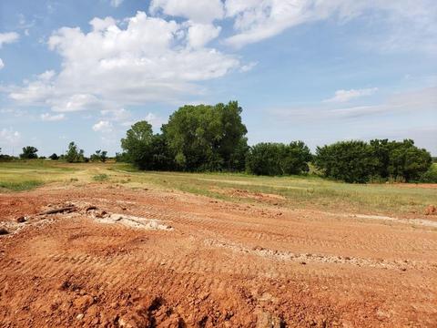 Undisclosed, Moore, OK 73160 photo 9
