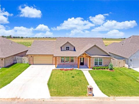 3601 Regal Dr, Altus, OK 73521 photo 1