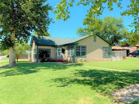400 E Main St, Tipton, OK 73570 photo 4