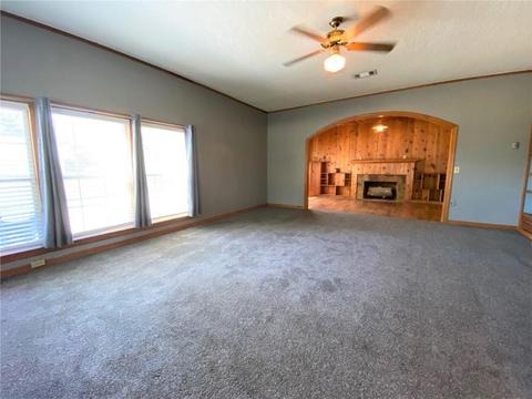 400 E Main St, Tipton, OK 73570 photo 9