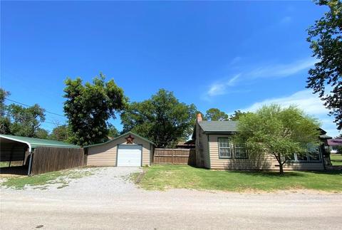 400 E Main St, Tipton, OK 73570 photo 5