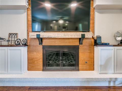 1301 Devonshire Ct, Edmond, OK 73034 photo 18