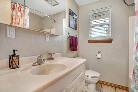 20404 E County Road 1567, Altus, OK 73521 photo 23