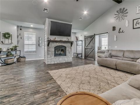 125 Red Tail Ln, Mcloud, OK 74851 photo 6