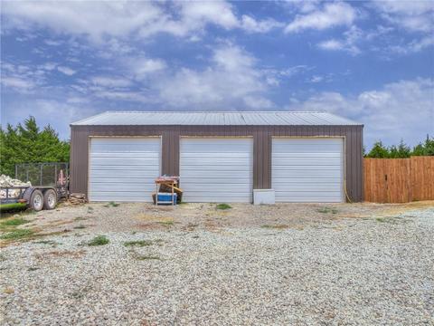 125 Red Tail Ln, Mcloud, OK 74851 photo 28