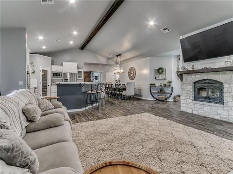 125 Red Tail Ln, Mcloud, OK 74851 photo 7