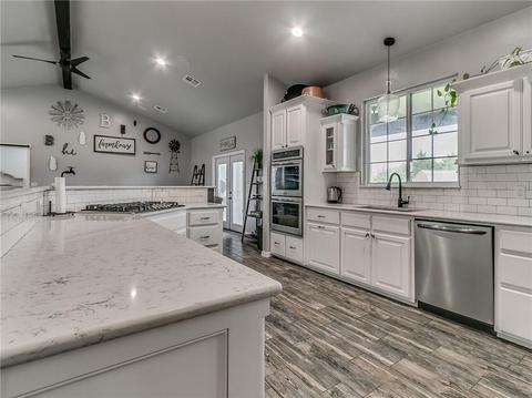 125 Red Tail Ln, Mcloud, OK 74851 photo 9