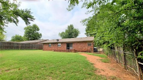 609 E 26th St, Edmond, OK 73013 photo 4