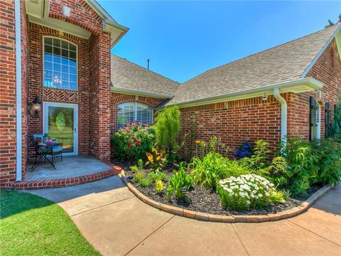 308 Heather Ln, Tuttle, OK 73089 photo 2