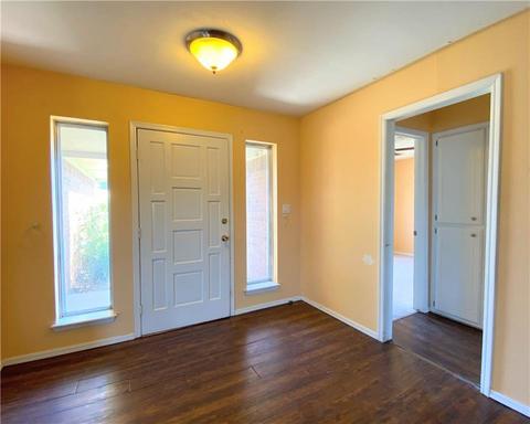 2121 Galaxy Dr, Altus, OK 73521 photo 4