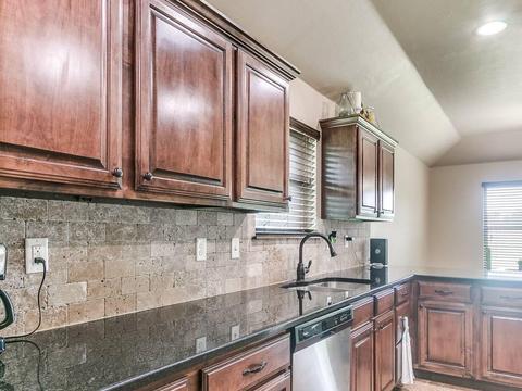 1014 Ella, Tuttle, OK 73089 photo 24