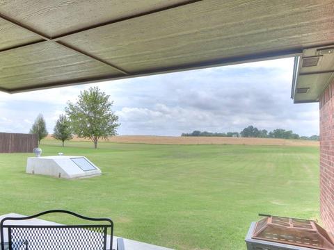 1014 Ella, Tuttle, OK 73089 photo 8