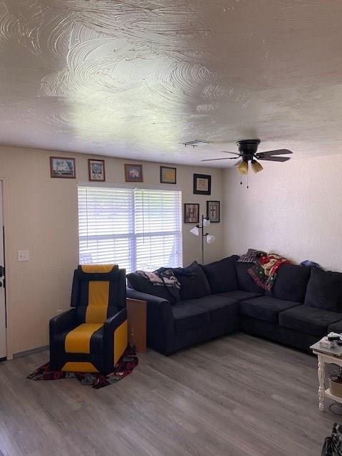 2679 Maple Dr, Harrah, OK 73045 photo 3