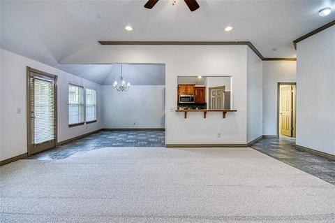 1705 Mead Ln, Moore, OK 73170 photo 7