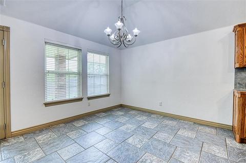 1705 Mead Ln, Moore, OK 73170 photo 10
