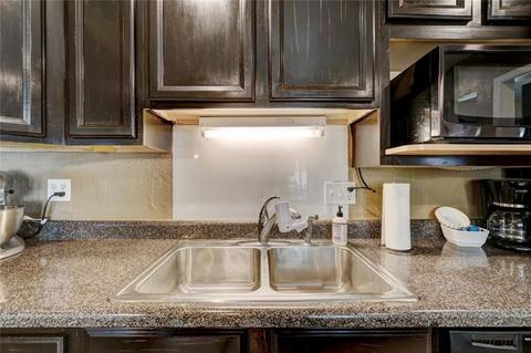1908 N Divis Ave, Bethany, OK 73008 photo 9