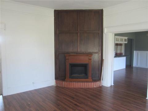 309 E 7th St, Olustee, OK 73560 photo 2