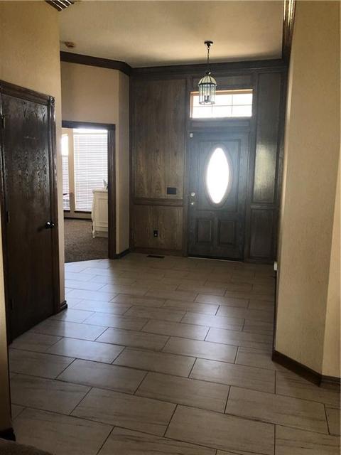2275 E Sooner Rd, Blanchard, OK 73010 photo 4