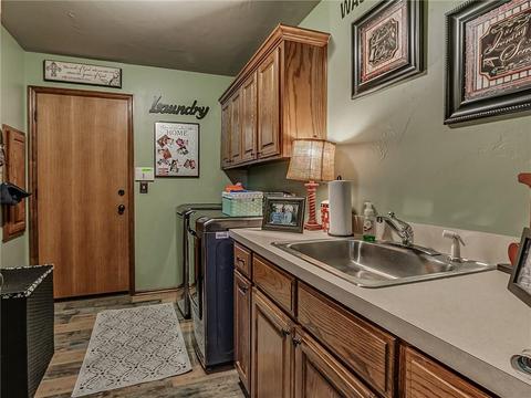 2209 Oak Dr, Moore, OK 73170 photo 30
